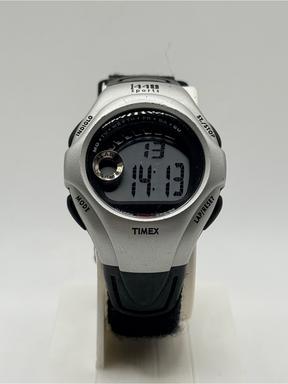 Working! Timex 1440 Sports Digital Watch Indiglo Fast Wrap Velcro Band